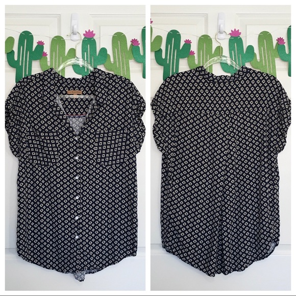 Jachs Girlfriend Navy Blue Southwest Aztec Blouse - Picture 3 of 9